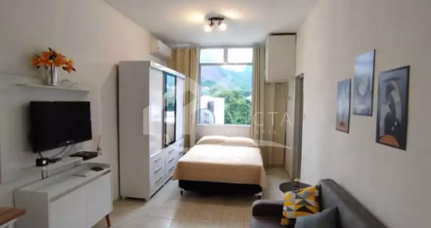 Kitnet / Stúdio à venda na Rua das Laranjeiras, Laranjeiras, Rio de Janeiro