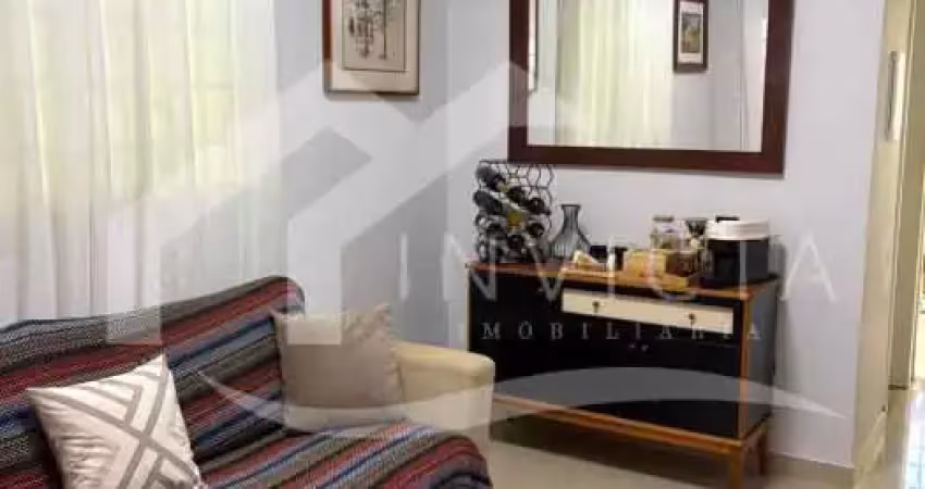 Casa com 2 quartos à venda na Rua Ailanto, Bangu, Rio de Janeiro