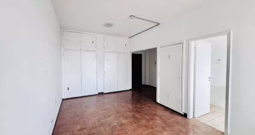 Conjunto comercial para locação em santa efigenia, 47m²