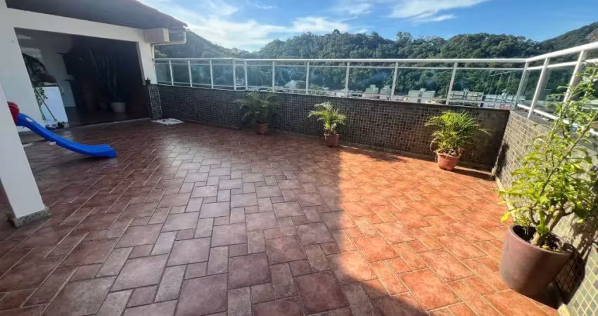 Casa com 14 quartos à venda na Rua Professora Zilda Andrade, 235, de Lourdes, Vitória