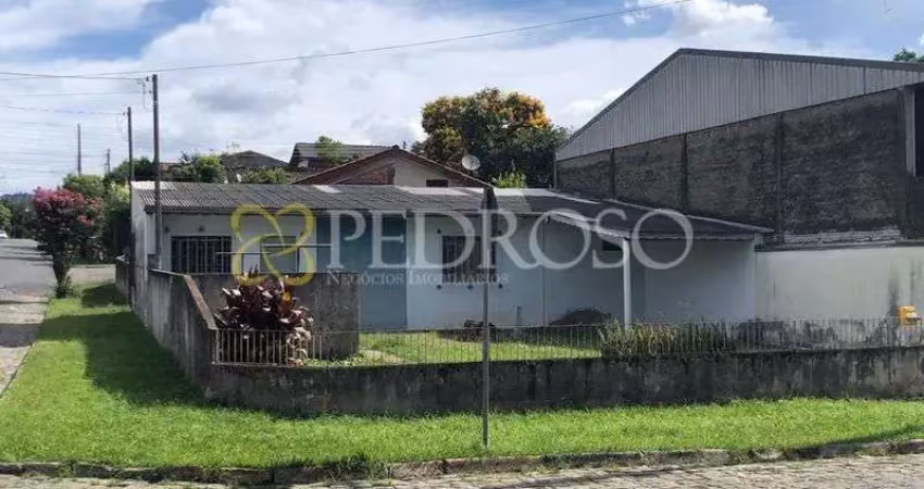 Casa com 3 quartos para alugar na Rua Leoberto Leal, 100, São Pedro, Porto União