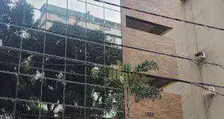 Apartamento 75m² a uma quadra da praia com ampla sala integrada a varanda gourmet, 2 dormitórios sendo 1 suíte banheiro social, 1 vaga