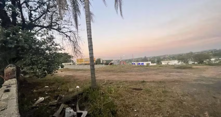 Terreno à venda na Avenida Coronel Antônio Estanislau do Amaral, Itaici, Indaiatuba