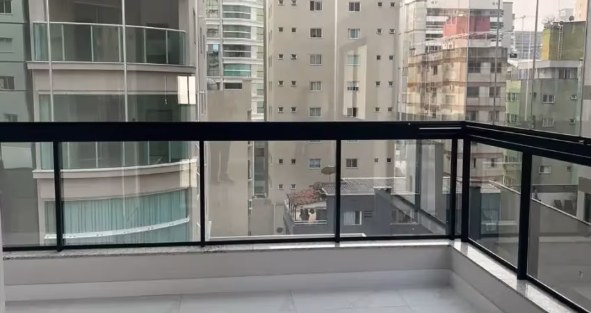 Apartamento com 3 quartos à venda na Rua 137, 296, Centro, Itapema