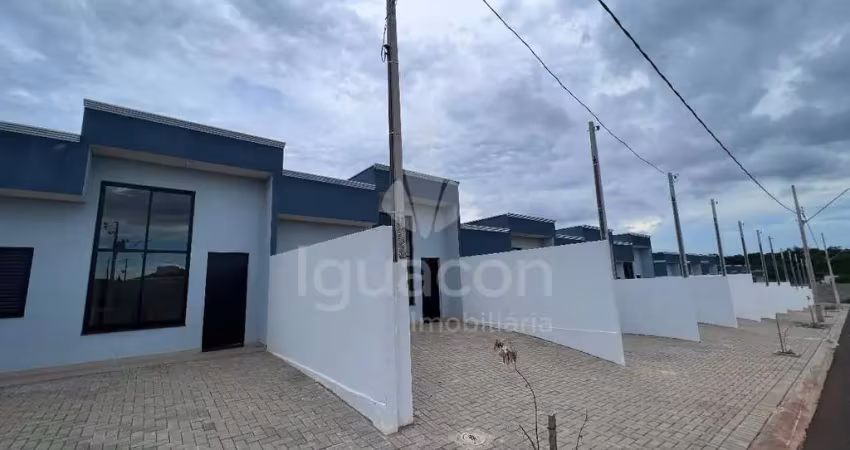 Casa com 02 Dormitórios sendo 01 Suite no Residencial Ilha Bella no Cognópolis