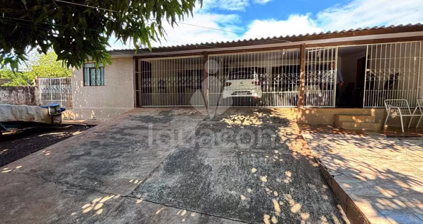 Casa com 03 Dormitórios sendo 01 Suíte na Vila C Nova próximo a Itaipu Binacional