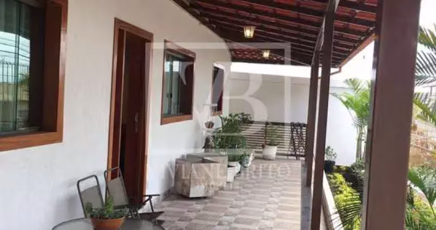 Excelente oportunidade de uma belíssima casa a venda no bairro filadélfia- betim
