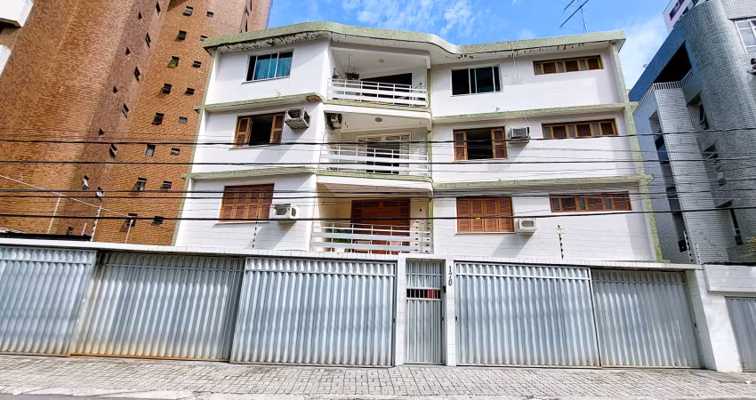 Excelente apartamento com 145 m² no meireles, próximo à beira mar.