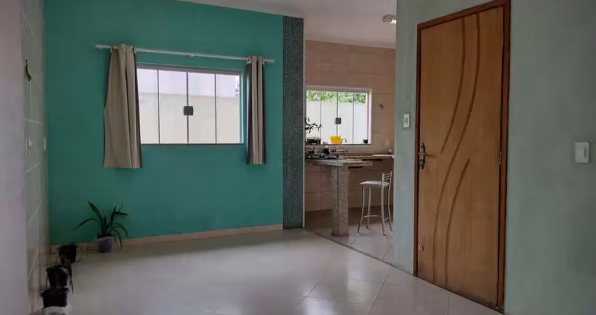 Casa com 3 quartos à venda na Rua Amélia Romanello Brandão, 99, Jardim Regina, Mogi Mirim