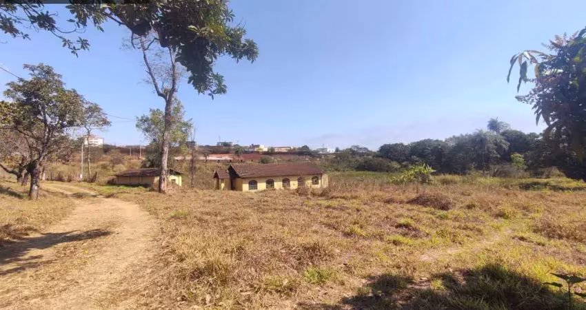 Terreno à venda no Centro, Sarzedo 
