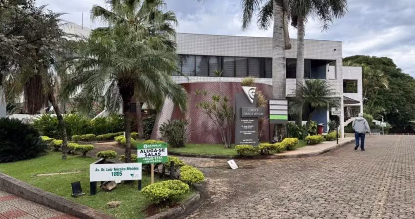 Sala comercial para alugar por r$ 2800.00, 0.00 m2 - zona 05 - maringa/pr