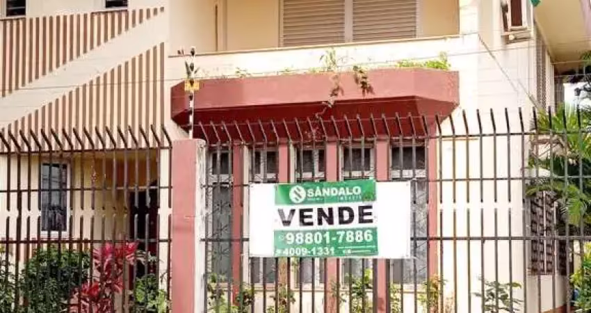 Sobrado com 4 quartos à venda por r$ 3600000.00, 649.00 m2 - zona 08 - maringa/pr