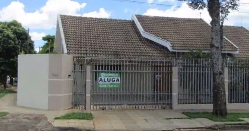 Casa com 3 quartos para alugar por r$ 3200.00, 122.47 m2 - jardim paris - maringa/pr