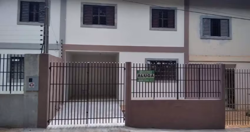Sobrado com 3 quartos para alugar por r$ 1800.00, 99.00 m2 - jardim canada - maringa/pr