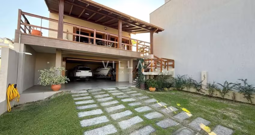 Casa mobiliada com 3 quartos, 280m², a 5 min do mar – bairro ferraz