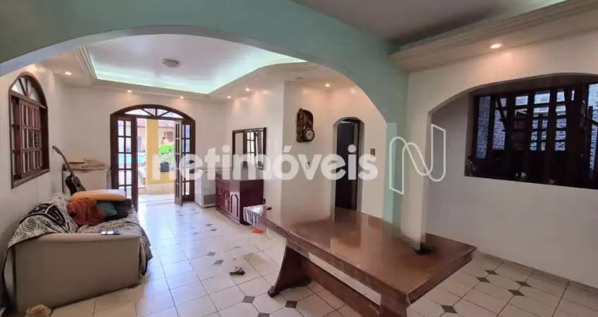 Casa com 6 quartos à venda na Rua São Lázaro, Sagrada Família, Belo Horizonte