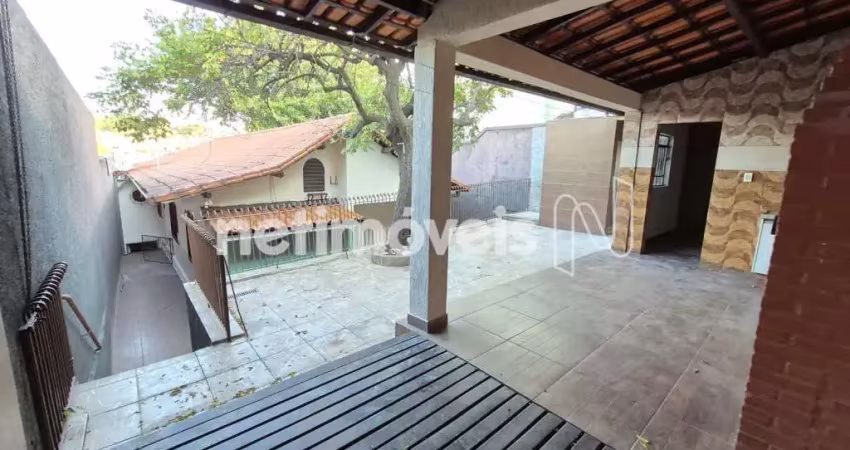 Casa com 4 quartos à venda na Rua Crauta, Santa Maria, Belo Horizonte