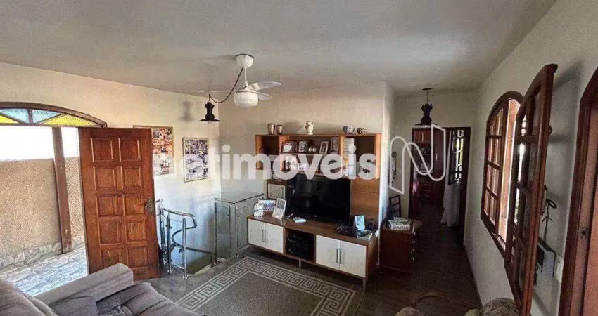 Casa com 4 quartos à venda na Rua Roberto Lúcio Aroeira, Itapoã, Belo Horizonte