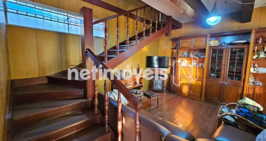 Casa com 4 quartos para alugar na Avenida José Maria de Alkimim, Belvedere, Belo Horizonte