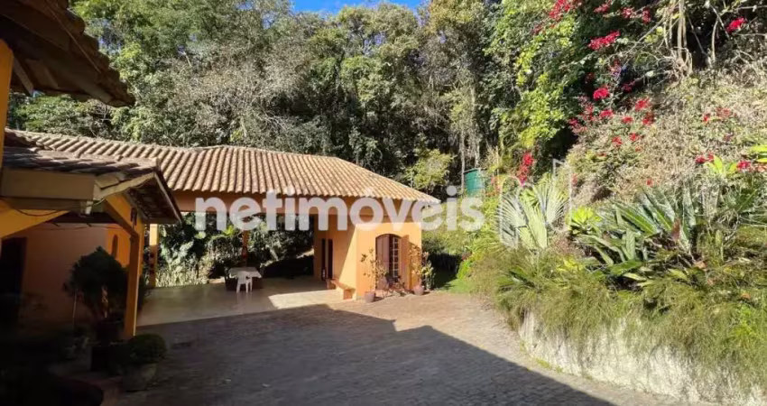 Casa em condomínio fechado com 3 quartos à venda no Passárgada, Nova Lima 