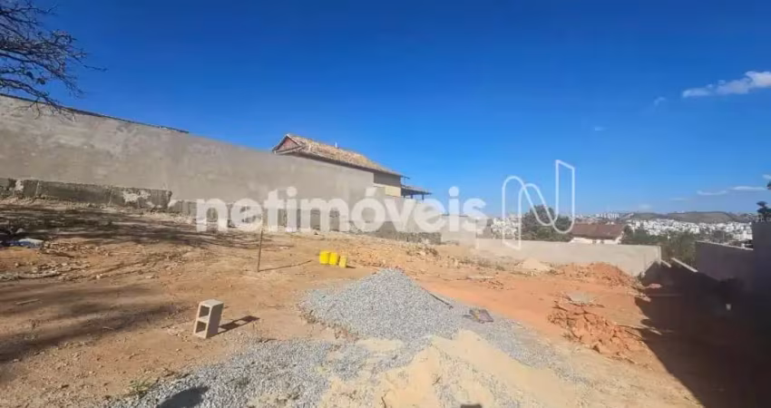Terreno à venda na Avenida Antônio Francisco Lisboa, Conjunto Confisco, Belo Horizonte