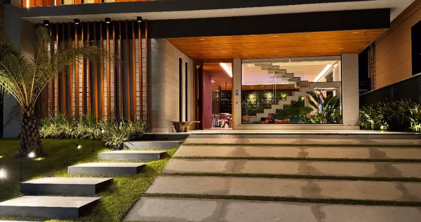 Apresento esta magnífica residência de 400 m², localizada no alphaville eusébio