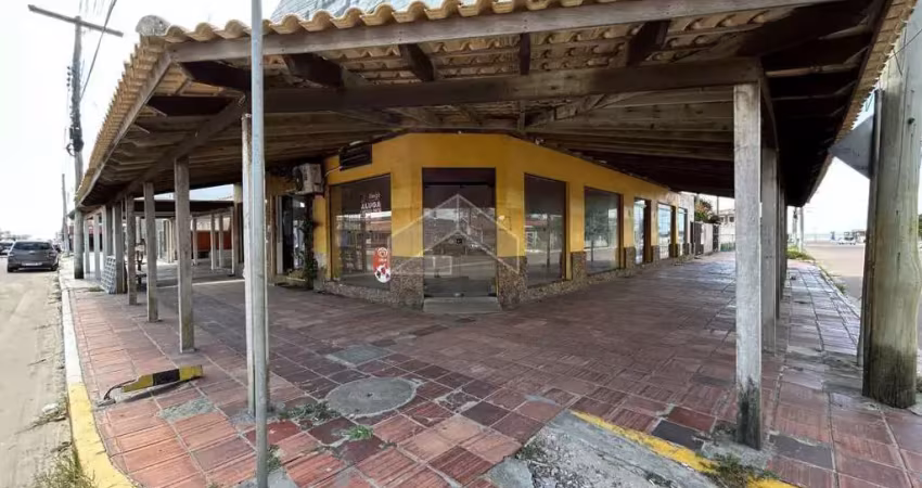Imóvel comercial para venda em cidreira, centro, 3 dormitórios, 2 banheiros, 1 vaga