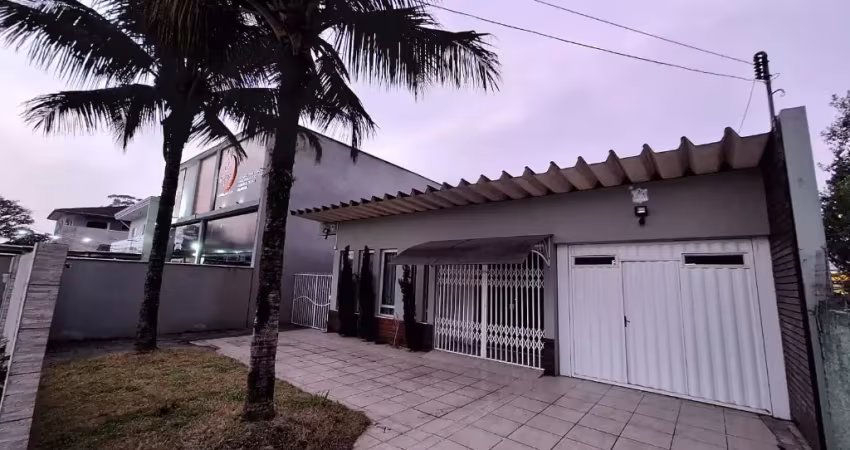 Casa comercial e residencial - próximo ao supermercado condor