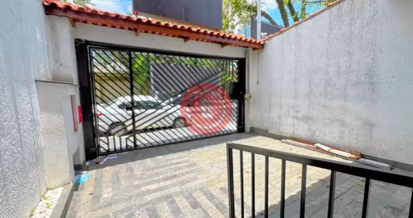 Sobrado para venda no centro de santo andré-sp. possui terreno com 125m2 (5x25) e construção de 207m2. estudo permuta por apartamento em santo andré.