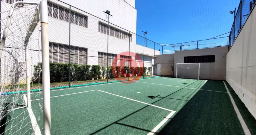 Apartamento de 70m2, 2 dorm, 1 suítes e varanda gourmet em condomínio clube à venda Bairro Campestre em Santo André SP