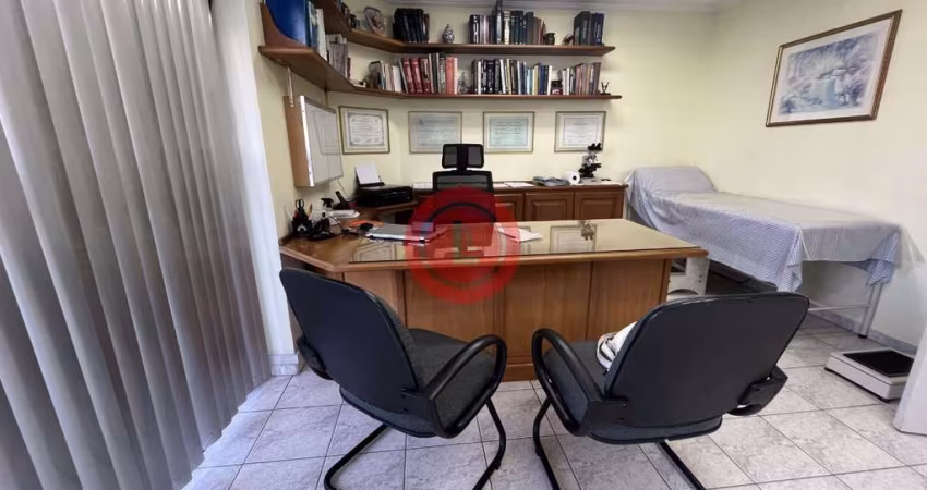 Sala Comercial de 67m2 à venda em Santo André-SP no Bairro Jardim com 3 salas, 1 copa, 1 recepção 1 vaga de garagem fixa e coberta!