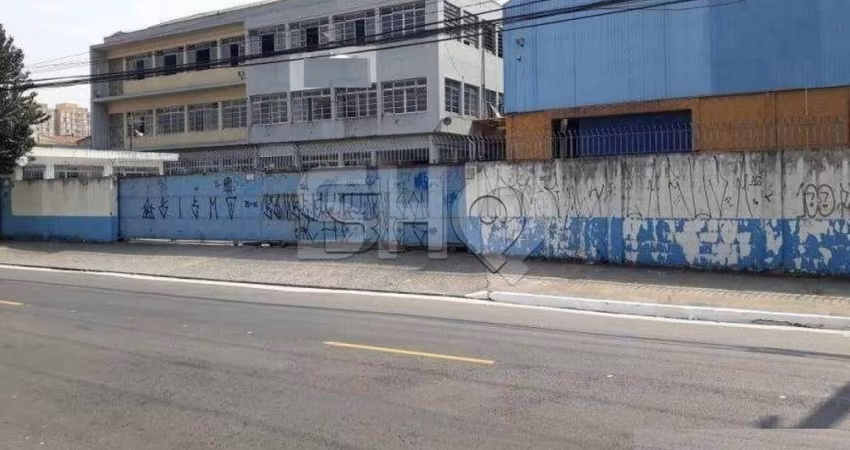 Prédio à venda na Rua William Speers, 154, Lapa de Baixo, São Paulo