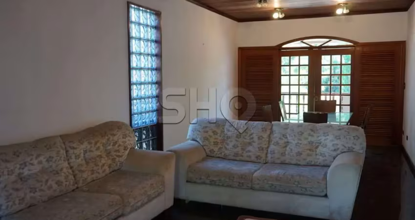 Casa com 3 quartos para alugar na Dos Mártires Armênios, 1132, Barro Branco (Zona Norte), São Paulo
