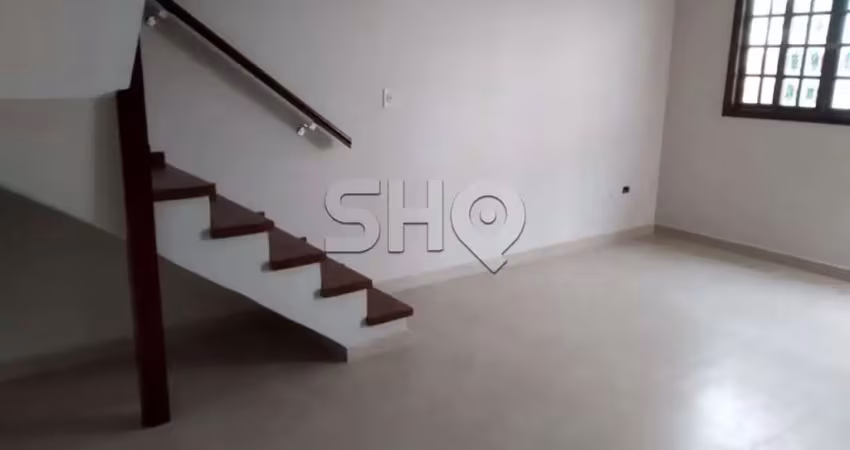 Casa em condomínio fechado com 2 quartos à venda na Rua João Carlos Deynhausen, 159, Vila Santos, São Paulo