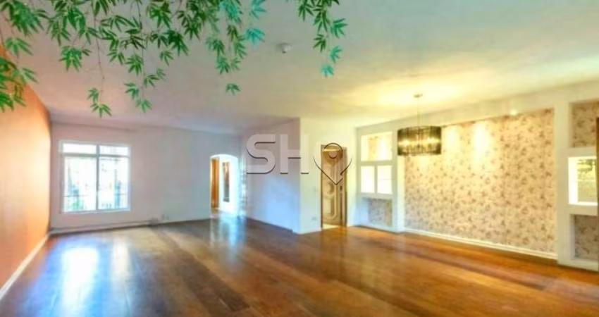 Casa com 3 quartos à venda na Avenida Jurema, 1026, Moema, São Paulo