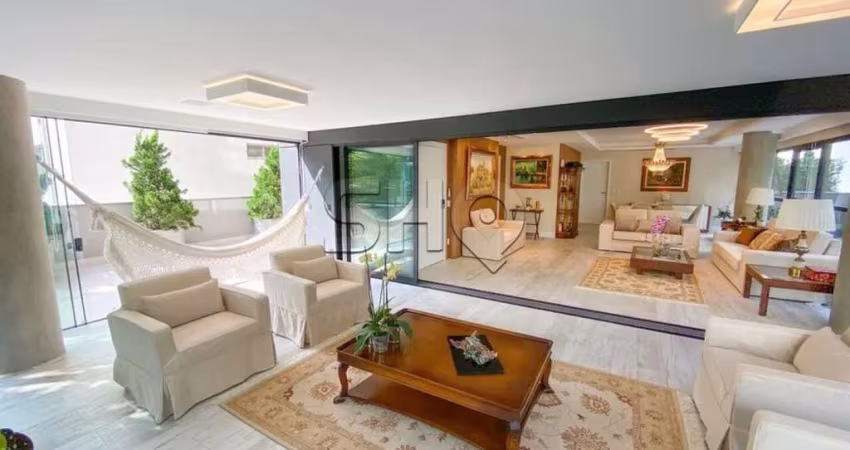 Apartamento com 3 quartos à venda na Rua Guarará, 316, Jardim Paulista, São Paulo