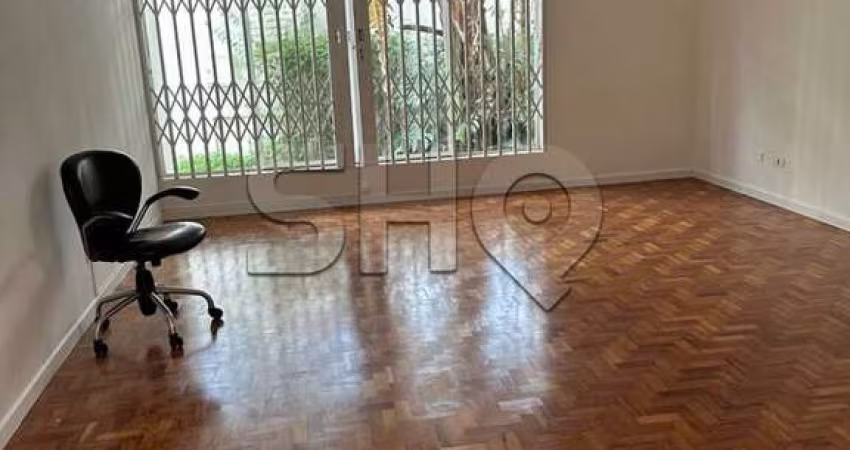 Casa com 3 quartos para alugar na Rua Capitão Prudente, 43, Pinheiros, São Paulo