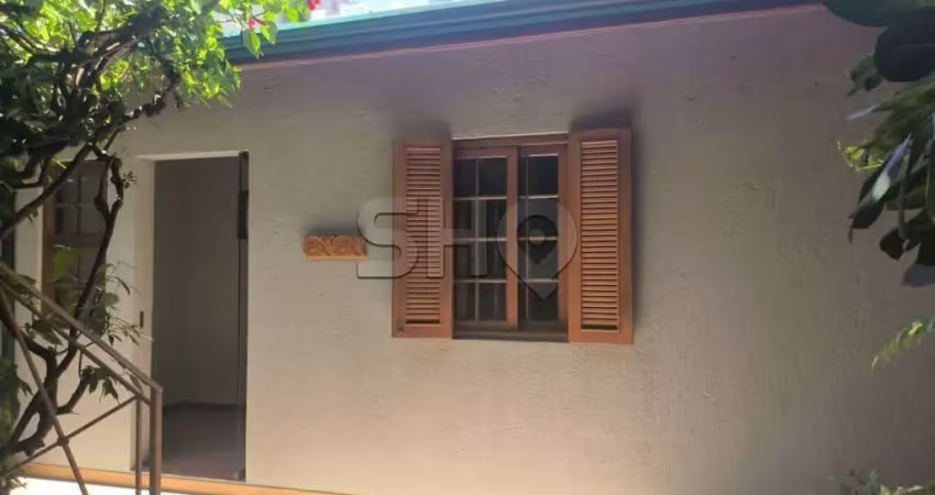 Casa com 3 quartos para alugar na Rua Capote Valente, 1399, Pinheiros, São Paulo