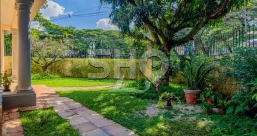 Casa com 3 quartos à venda na Rua Alemanha, 773, Jardim Europa, São Paulo