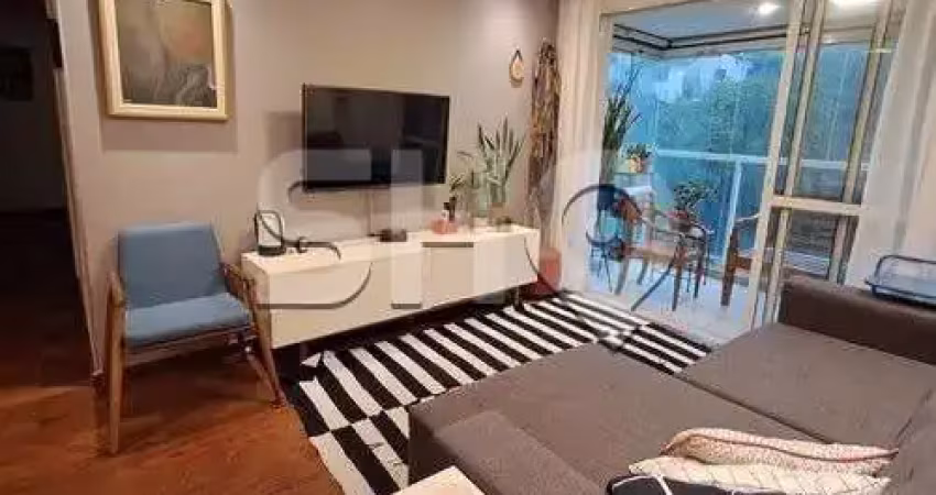 Apartamento com 3 quartos à venda na Rua Mota Pais, 228, Vila Ipojuca, São Paulo