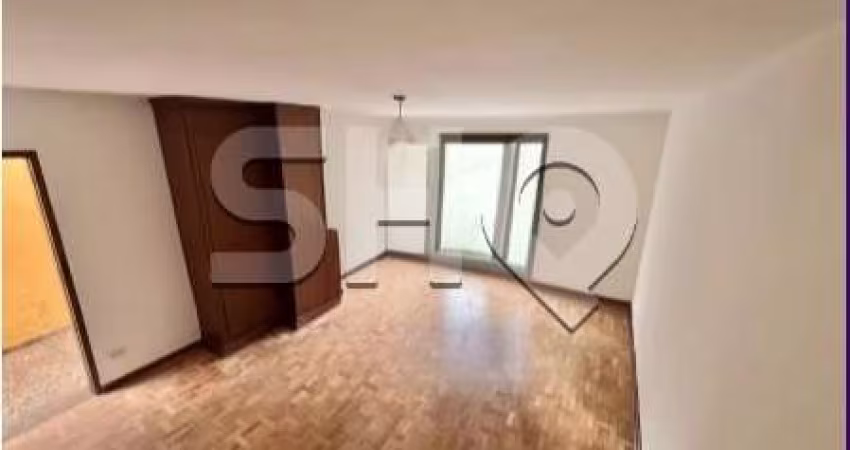 Casa com 3 quartos para alugar na Rua Bárbara Heliodora, 366, Vila Romana, São Paulo
