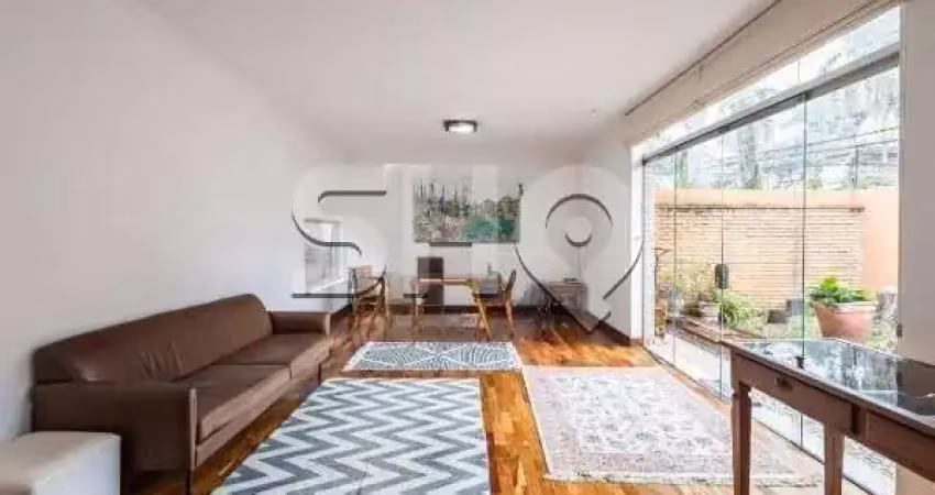 Casa com 3 quartos à venda na Rua Natingui, 336, Vila Madalena, São Paulo