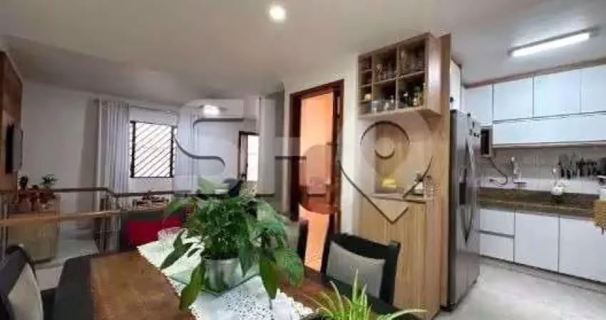 Casa em condomínio fechado com 3 quartos à venda na Rua Croata, 464, Vila Ipojuca, São Paulo