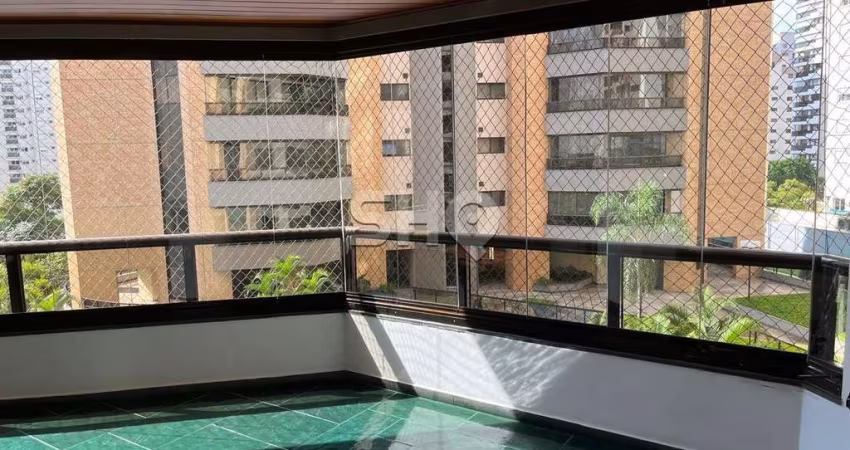 Apartamento com 4 quartos para alugar na Rua Aimberê, 405, Perdizes, São Paulo