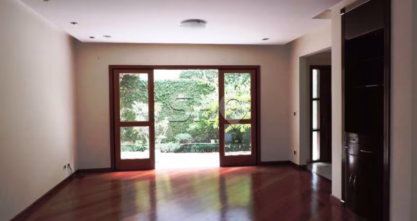 Casa com 4 quartos à venda na Praça General Oliveira Álvares, 31, Jardim das Bandeiras, São Paulo