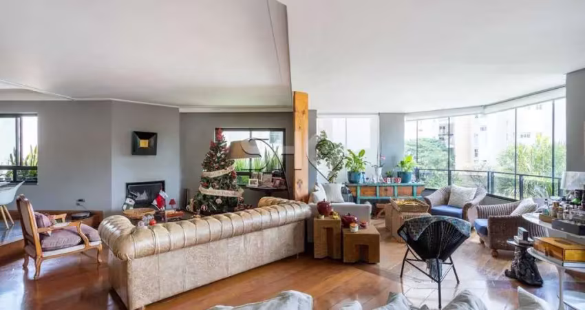 Apartamento com 3 quartos para alugar na Rua Leão Coroado, 153, Vila Madalena, São Paulo