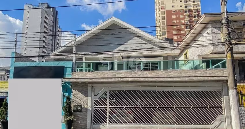 Casa com 3 quartos para alugar na Avenida Águas de São Pedro, 384, Vila Paulicéia, São Paulo