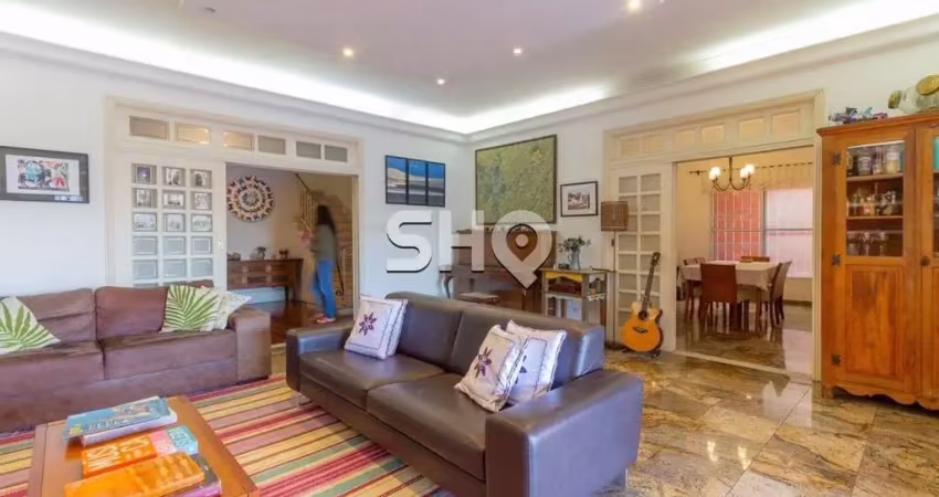 Casa com 4 quartos para alugar na Cafelândia, 111, Sumaré, São Paulo