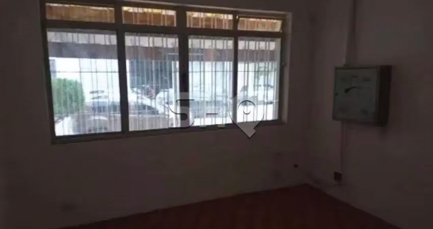 Casa com 2 quartos para alugar na Rua Guaricanga, 91, Lapa, São Paulo