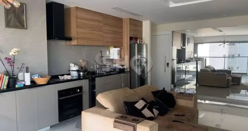 Apartamento com 2 quartos para alugar na Rua Coriolano, 231, Vila Romana, São Paulo